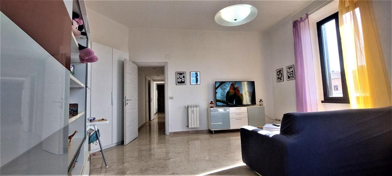 Casabimba Apartment โรม ภายนอก รูปภาพ